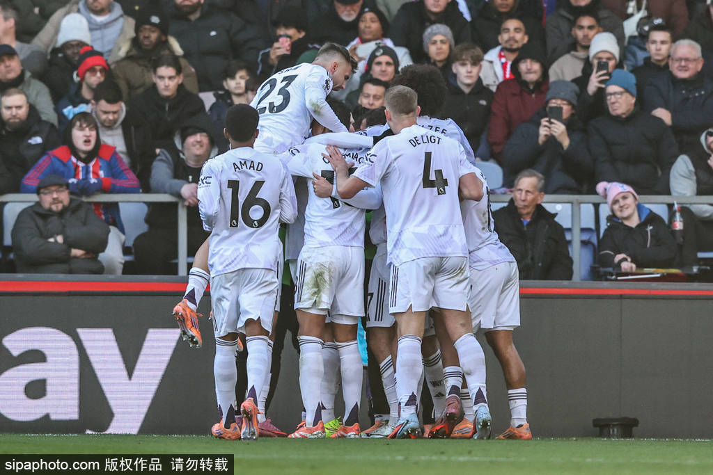 阿莱克斯·罗德里奎兹在 2009 年世界大赛关键时刻发威，洗刷了多年“季后赛软手”名号