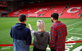 玩家晒《黑神话》全景光追截图：场景氛围感十足！